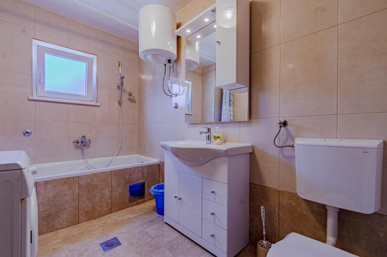 Apartments By The Sea Korcula - 10051 ภายนอก รูปภาพ