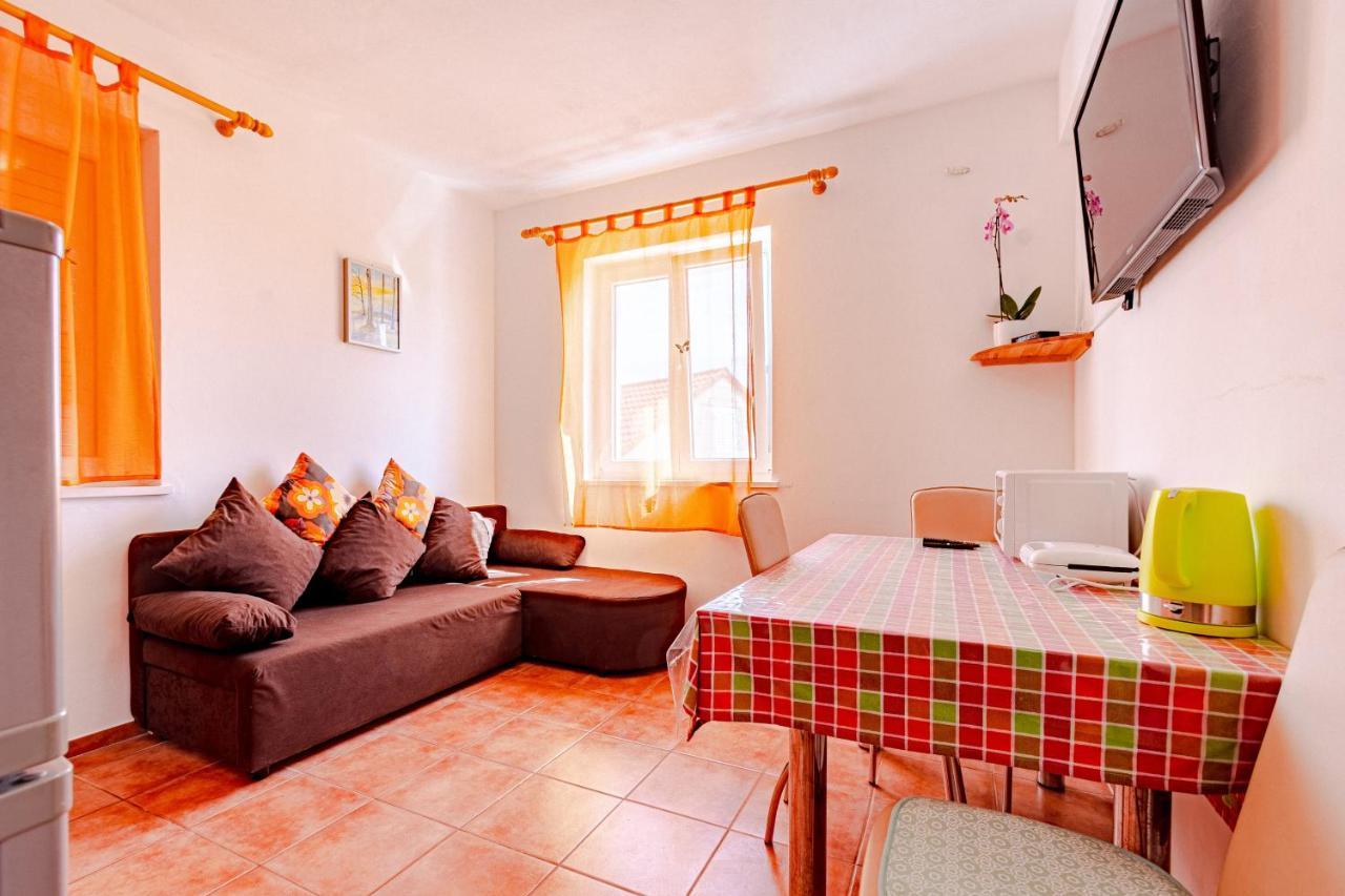 Apartments By The Sea Korcula - 10051 ภายนอก รูปภาพ